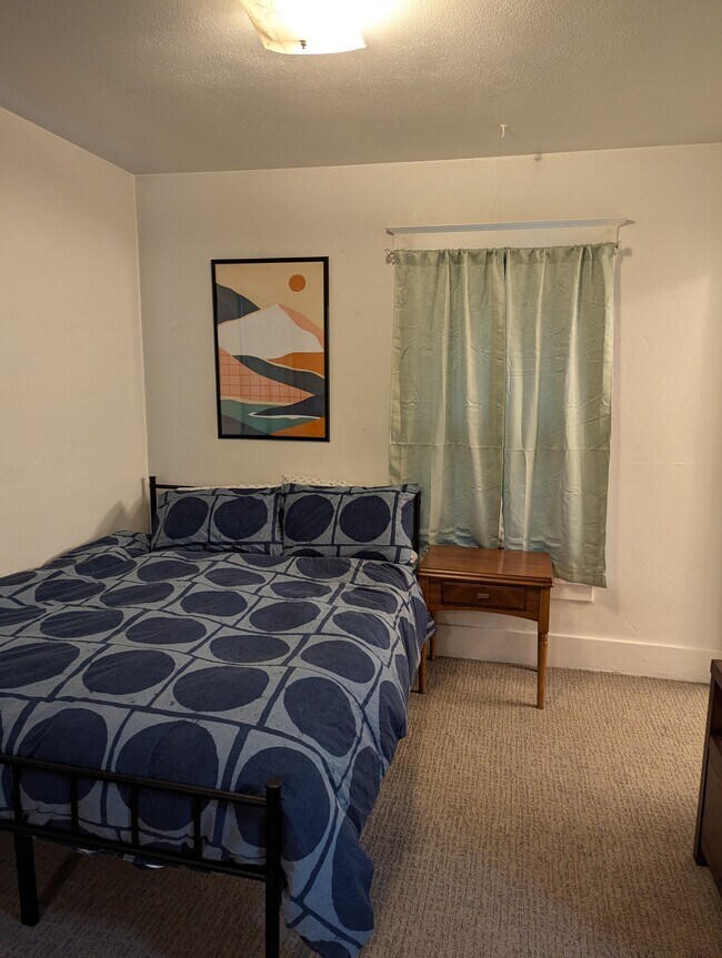1224 11th Ave N