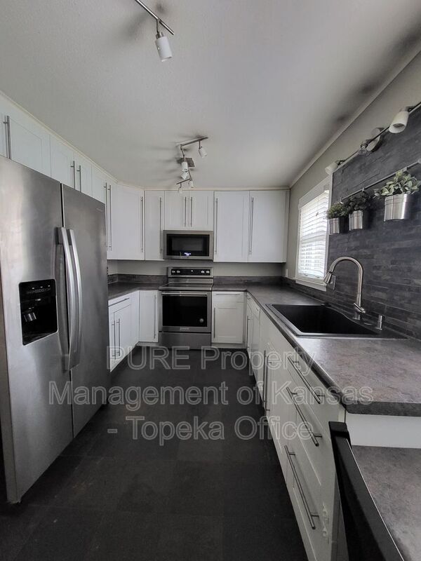 Photo - 6300 W 80th Terrace