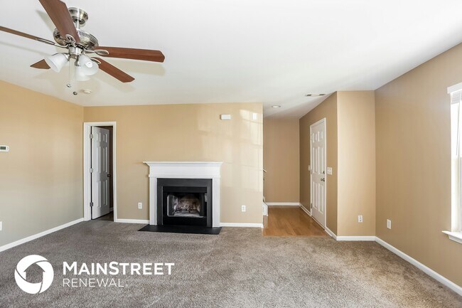 Photo - 1486 Kindred Cir NW