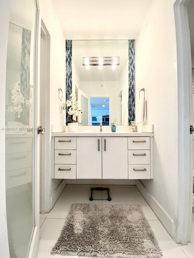 Photo - 100 Lincoln Rd Unit 906