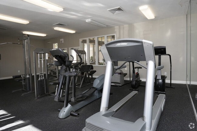 Interior Photo - Spinnaker Reach