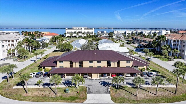 240 Lewis Cir Unit 513