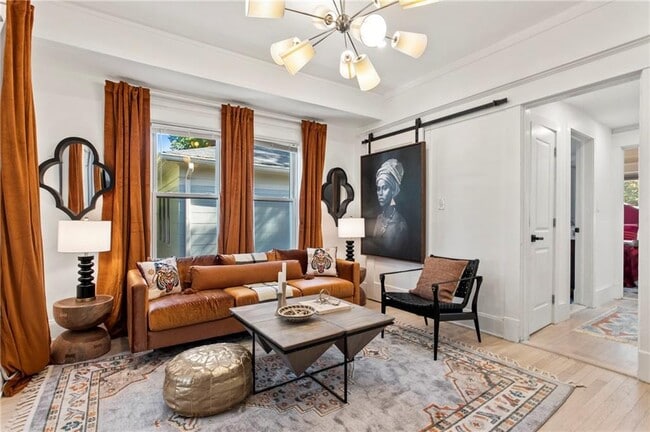 Photo - 1187 Mansfield Ave NE