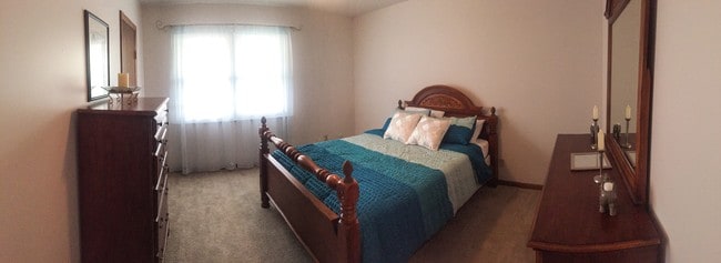 Sassafras Hill Apartments