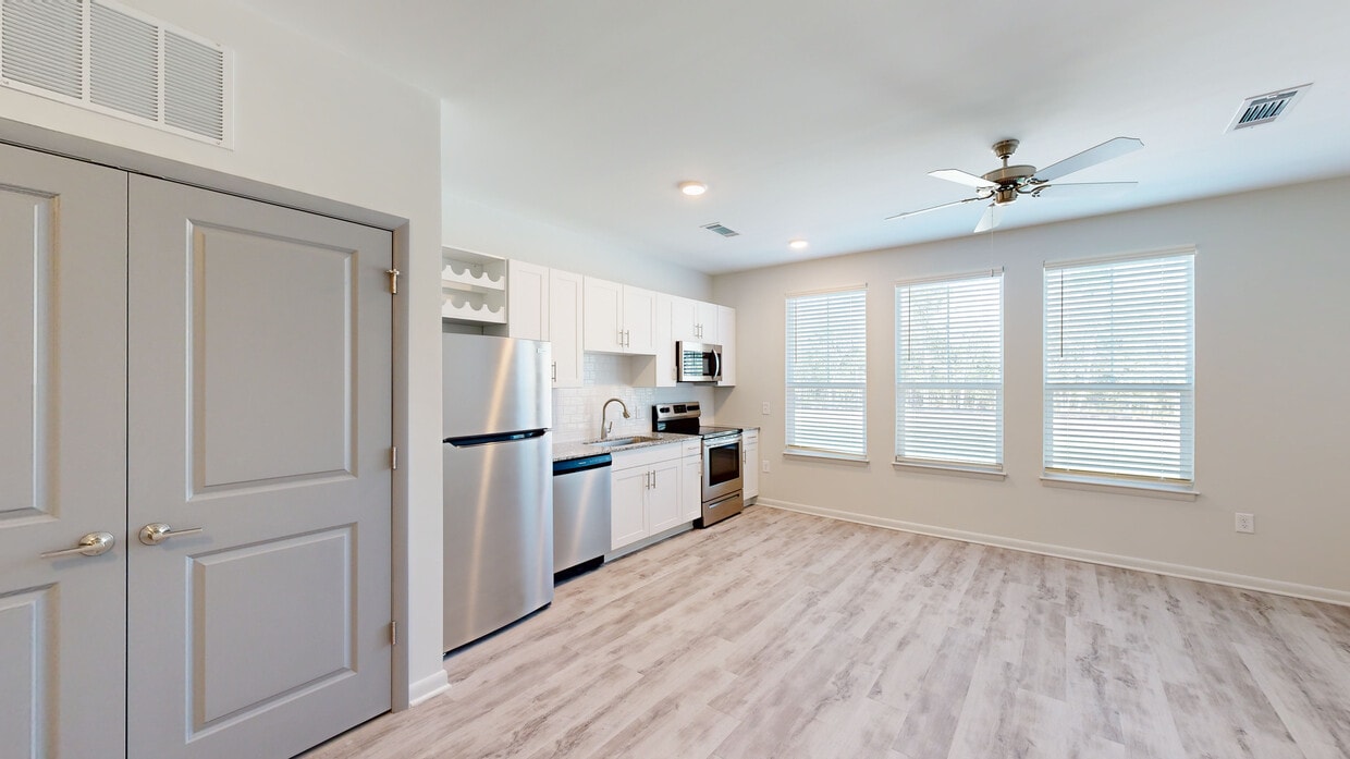 Photo - Stono Oaks Apartments