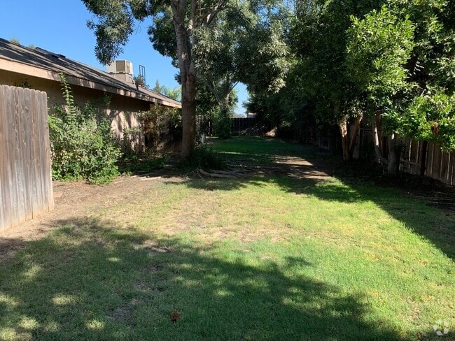 Building Photo - 1326 Unit 3648 Rental