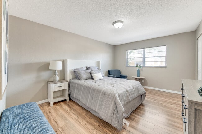 Photo - Riverbreeze Apartments