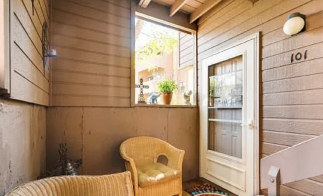Building Photo - Beautiful 2 Bed 2 Bath in the heart of Bou... Unit 101 Rental
