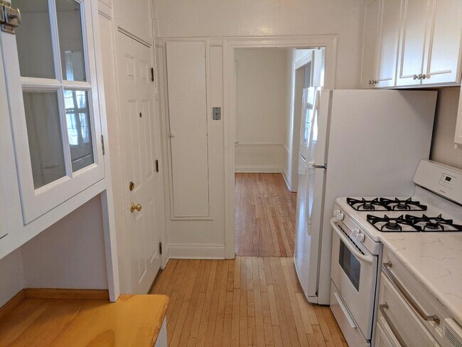 Photo - 1136 Maple Ave Unidad 1137-1E