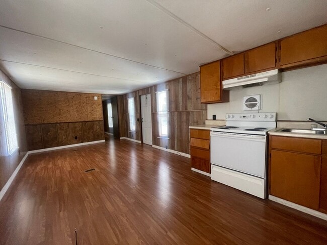 Photo - 2 Bed 1.5 Bath