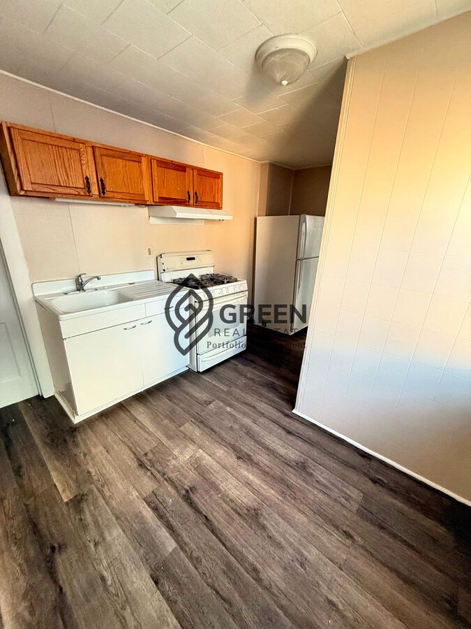 Photo - 360-366 S Washington Ave Unit 360