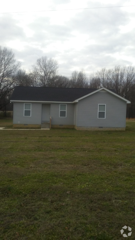 Building Photo - 733 Chapel Rd Rental