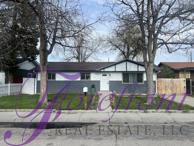 Building Photo - 1335 S Lowell St