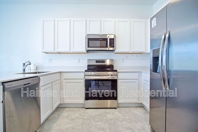 Photo - 2537 Skyline Lp