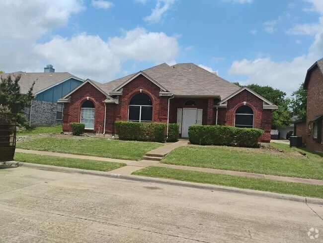 Building Photo - 4 Bedroom House in McKinney, TX