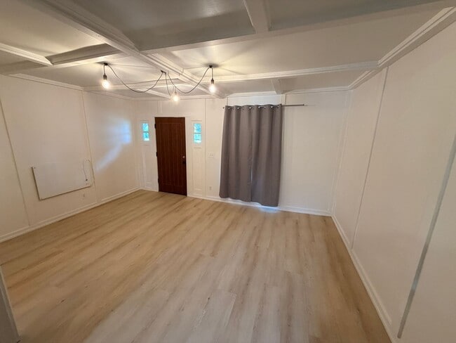 Photo - Remodeled One Bedroom Apartment in North Salem Unit 585