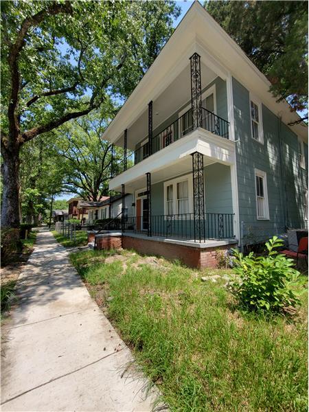 Photo - 706 E 35th St