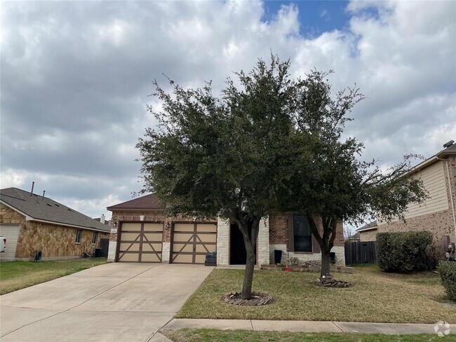 Building Photo - 1028 Regency Ln Rental