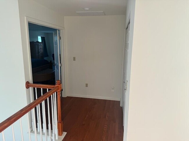 Photo - 5954 Winterberry Pl