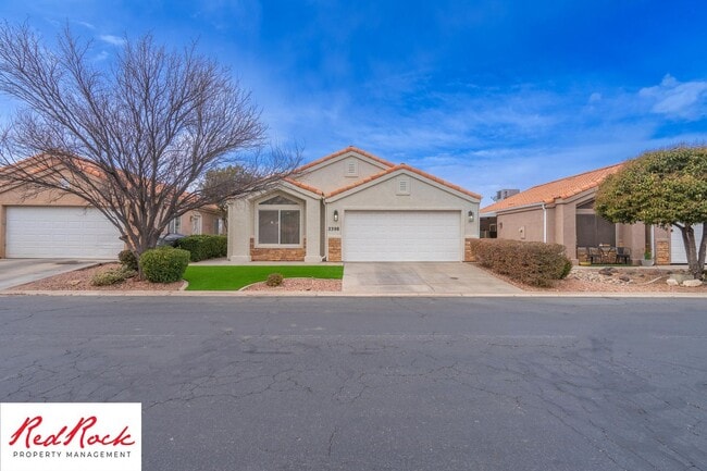 Photo - 3 Bedroom Home in Hurricane with Community Pool