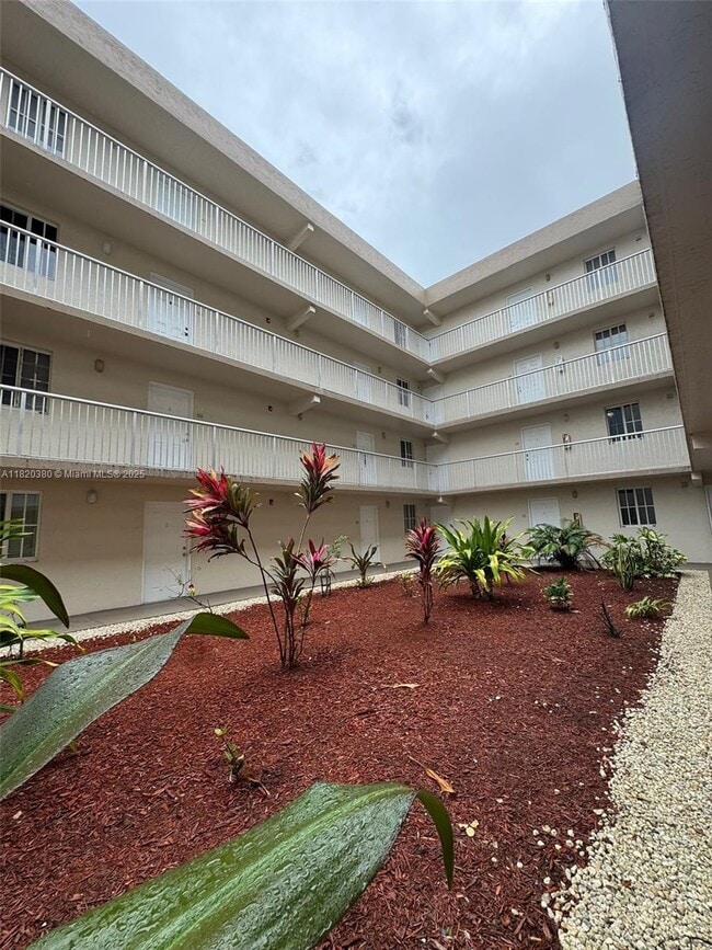 Photo - 6195 NW 186th St Condo Unit 116