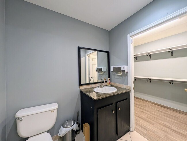 Photo - 3848 W North Ln