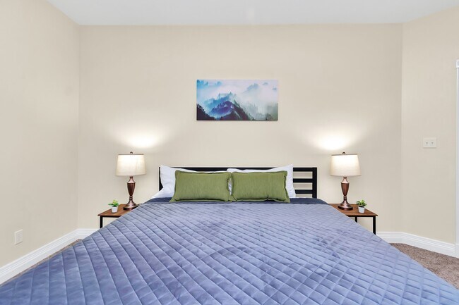 Photo - 1730 Lakeshore Dr