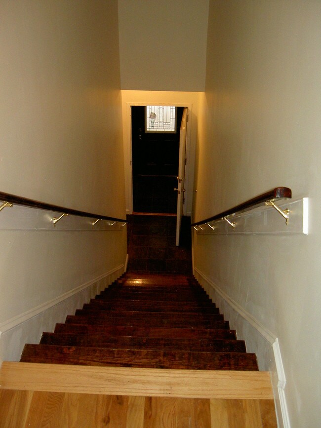 Photo - 406 E 38th St Unit 406 C
