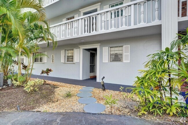 Building Photo - 169 Atlantis Blvd Unit 103 Rental