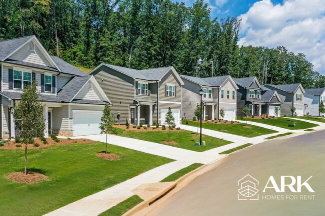 Casas Heritage Pointe - Heritage Pointe Homes