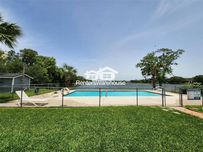 Photo - 8936 Glacier Ave Townhome
