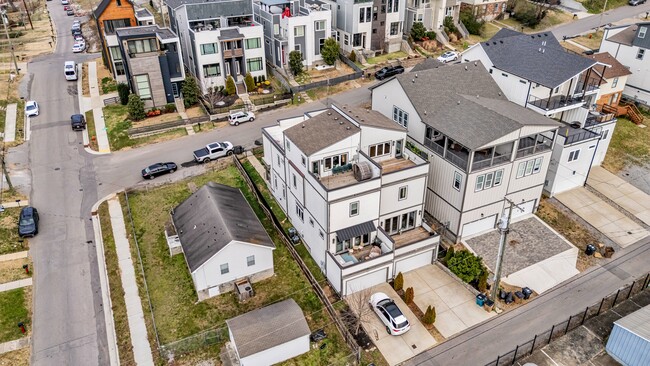 Photo - 3325 Felicia St