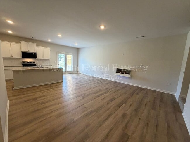 Photo - 54 Rustin Rdg