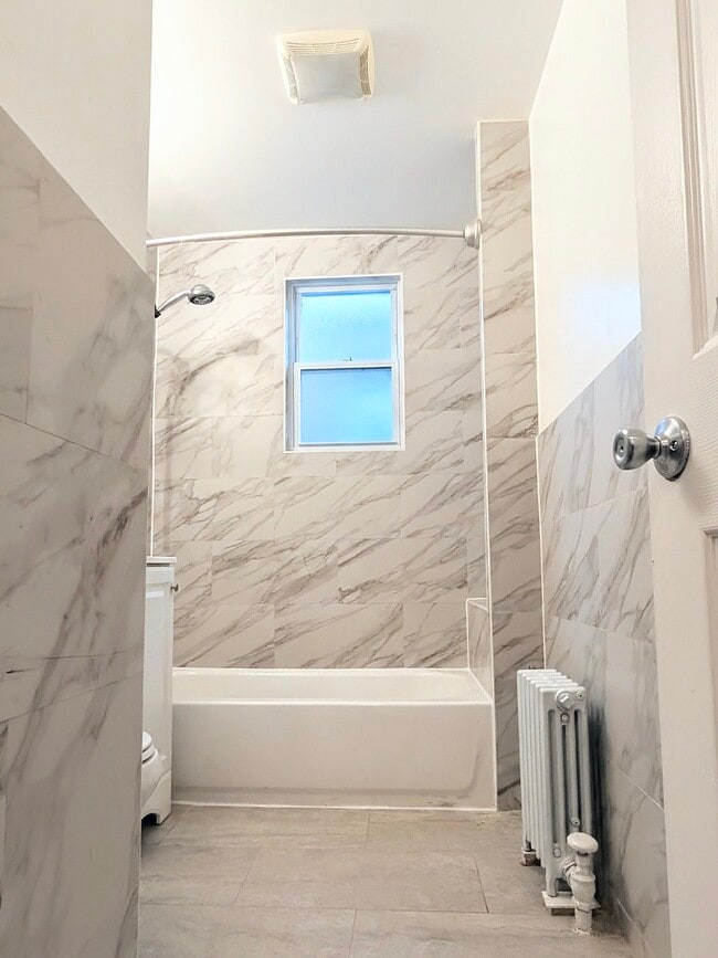 13323 114th St Unit 2nd Floor