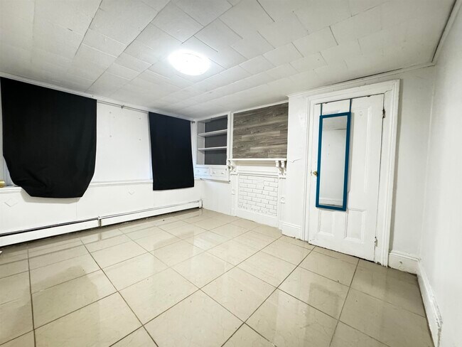 Photo - 92 Hancock Ave Unit 1