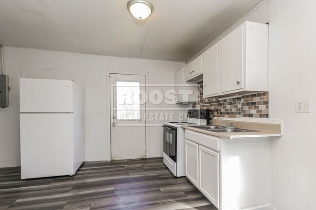 Photo - 1016 Heard Ave