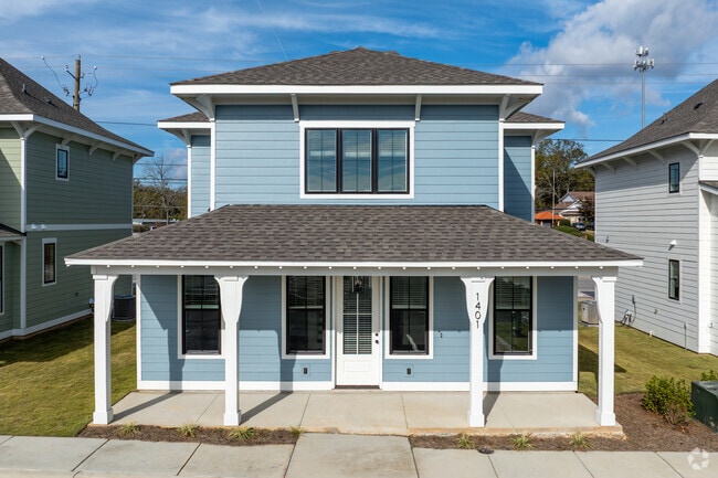 Photo - Coach's Corner