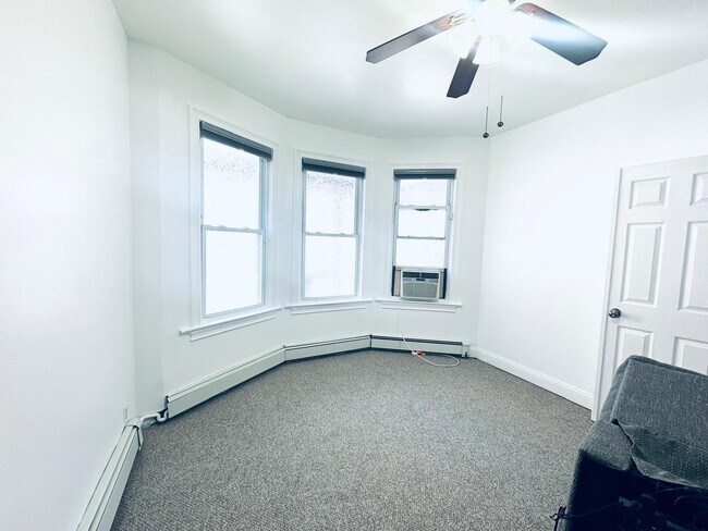 Photo - 63 Van Reypen St Unit 1