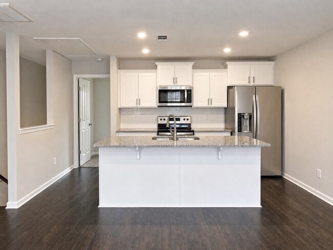 Photo - 2030 Middle Tennessee Blvd