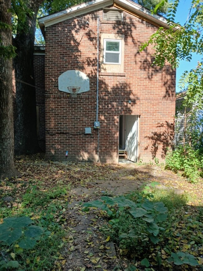 Photo - 1613 Jackson Ave