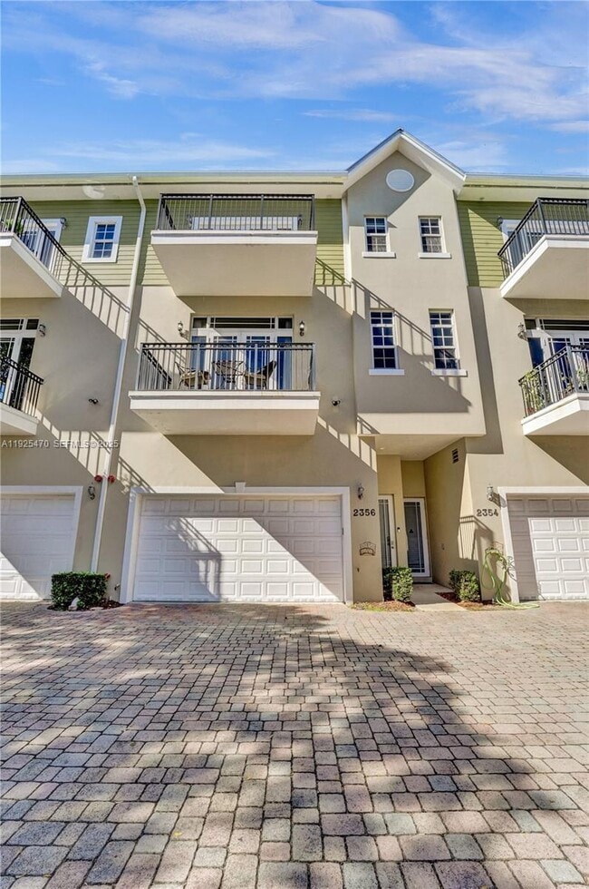 Photo - 2356 Wilton Dr