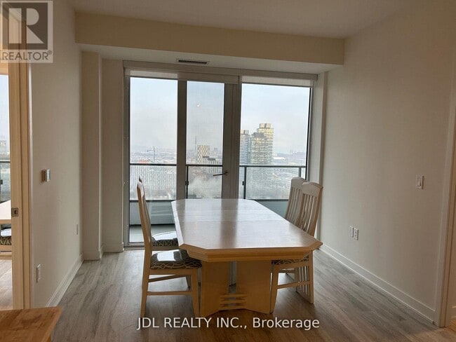 Photo - 70 Princess St Unit 2805