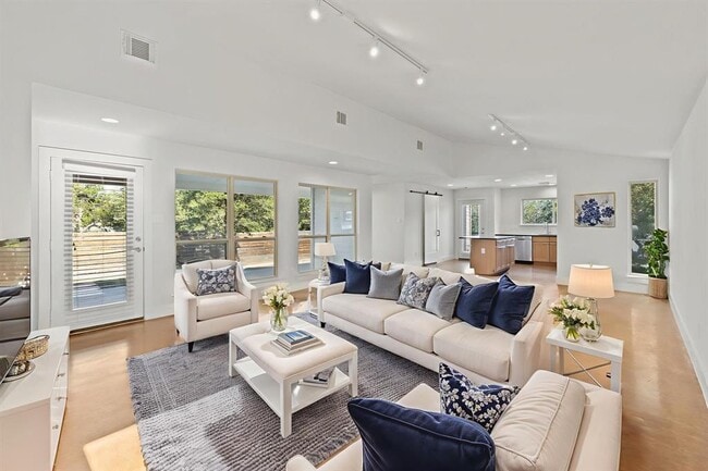 Photo - 2304 Rain Water Dr