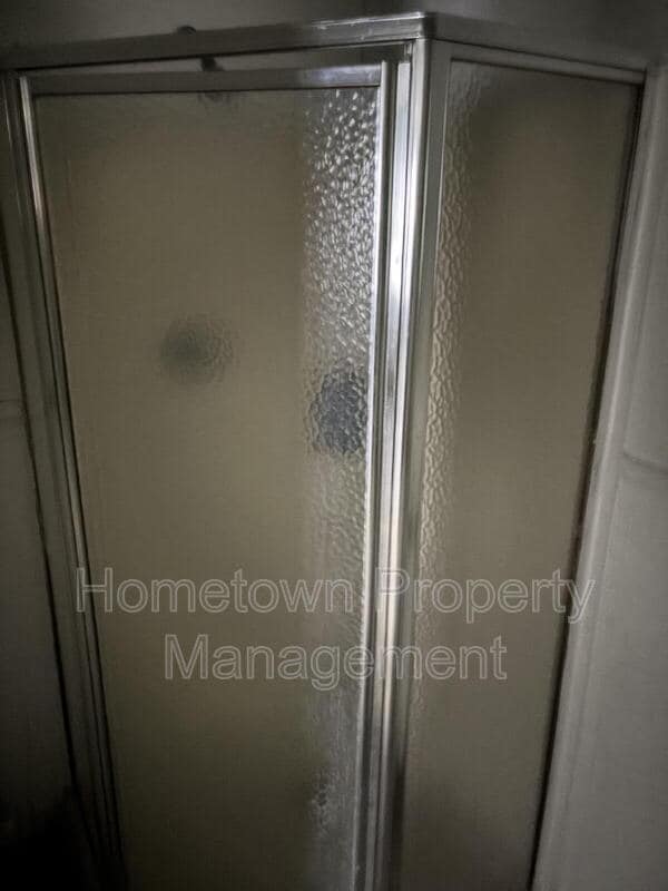 Photo - 319 E Sunbury St Unit Apt 3