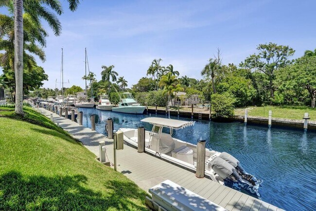 1101 River Reach Dr Unit 511