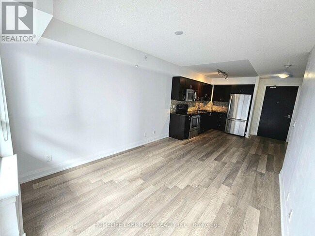 Photo - 372 Hwy 7 Unité 611