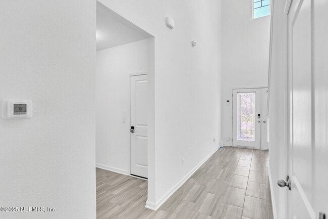 Photo - 128 Wineberry Ln