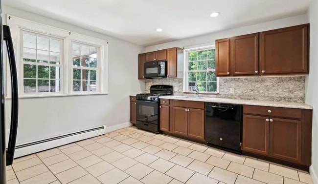 Photo - 309 Chestnut St