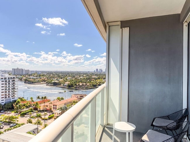 Photo - 3101 Bayshore Dr Unit 1409