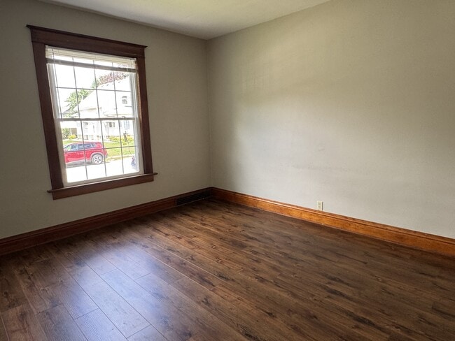 Photo - 1721 W 16th St